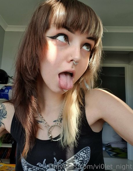 Vi0letnight