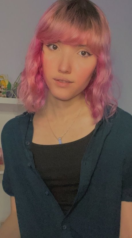 Strawberry Girl Kairi