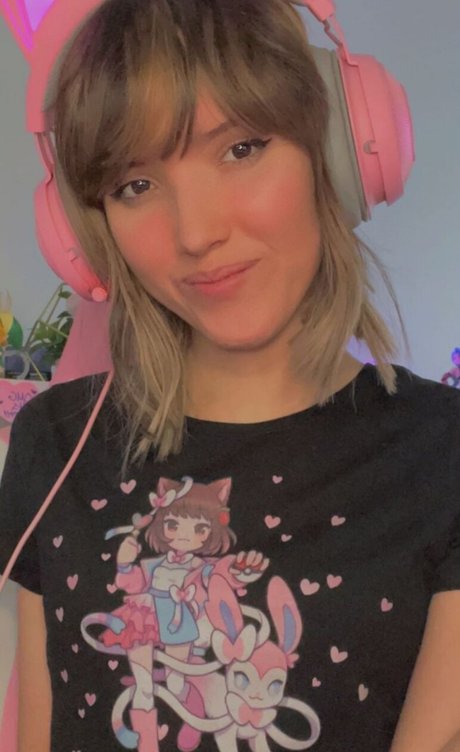 Strawberry Girl Kairi