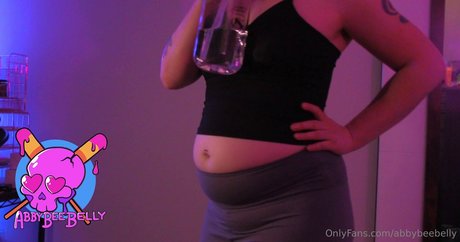 Abbybeebelly