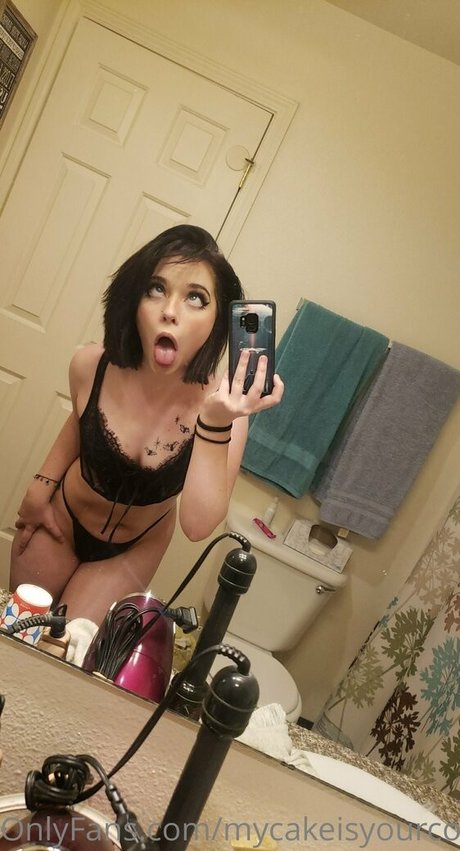 Mycakeisyourconfectionto