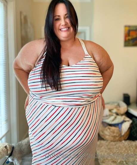 Ssbbwladyjiggles