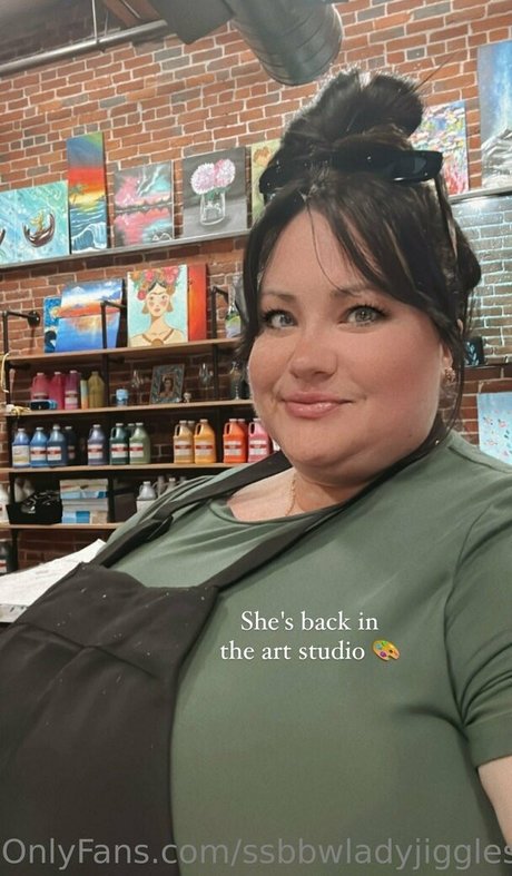 Ssbbwladyjiggles