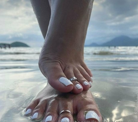 Footfetishfantasyyyy