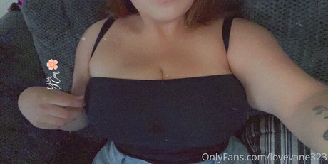 Lovevane323