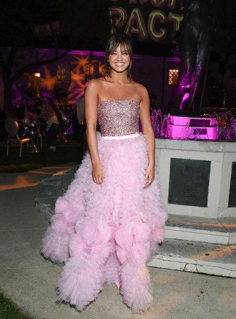 Peyton Elizabeth Lee