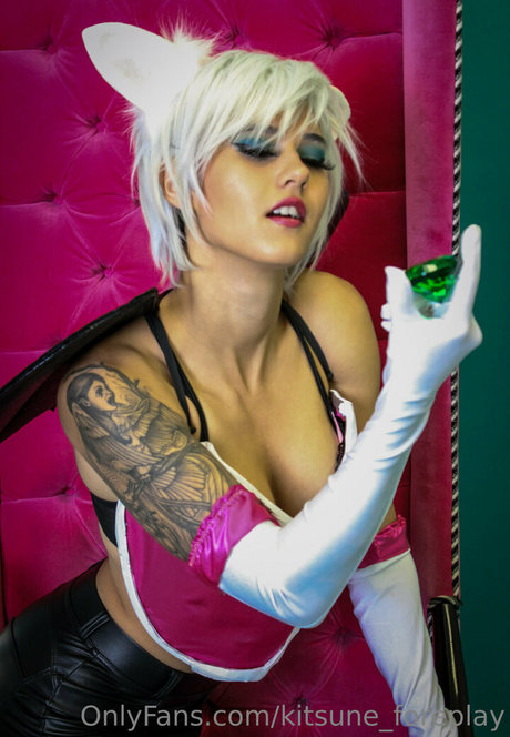 Kitsuneforeplay